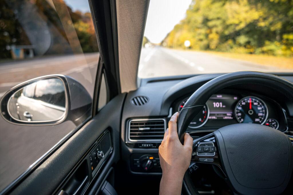 Průměrná životnost autobaterie je 4 až 6 let v závislosti na způsobu užívání.